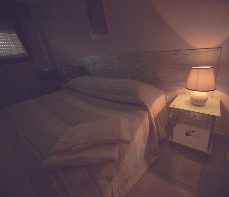 Cassiodoro Rooms Affittacamere 카탄차로 외부 사진