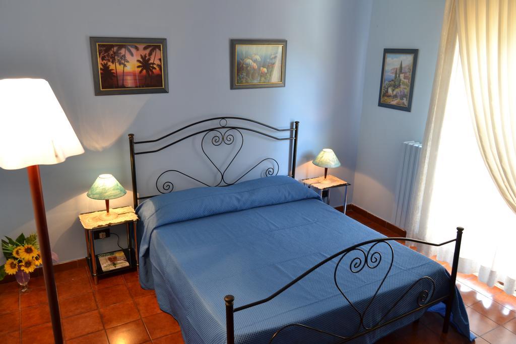 Cassiodoro Rooms Affittacamere 카탄차로 외부 사진