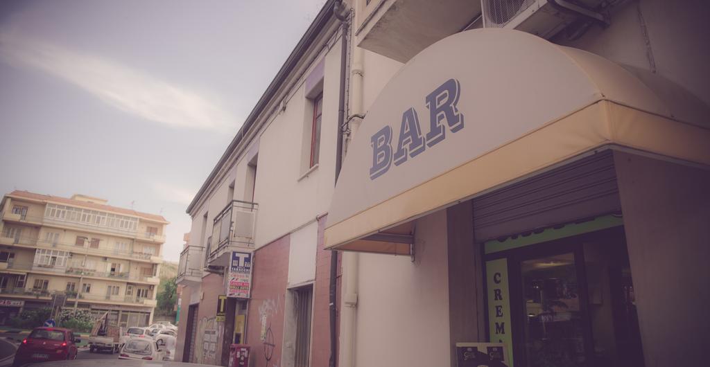 Cassiodoro Rooms Affittacamere 카탄차로 외부 사진